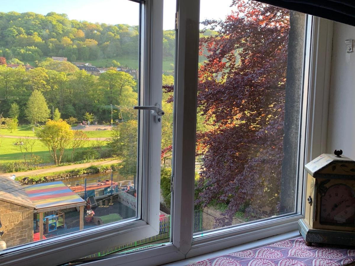 4 Bedroom Period Townhouse In The Heart Of Hebden Hebden Bridge Luaran gambar