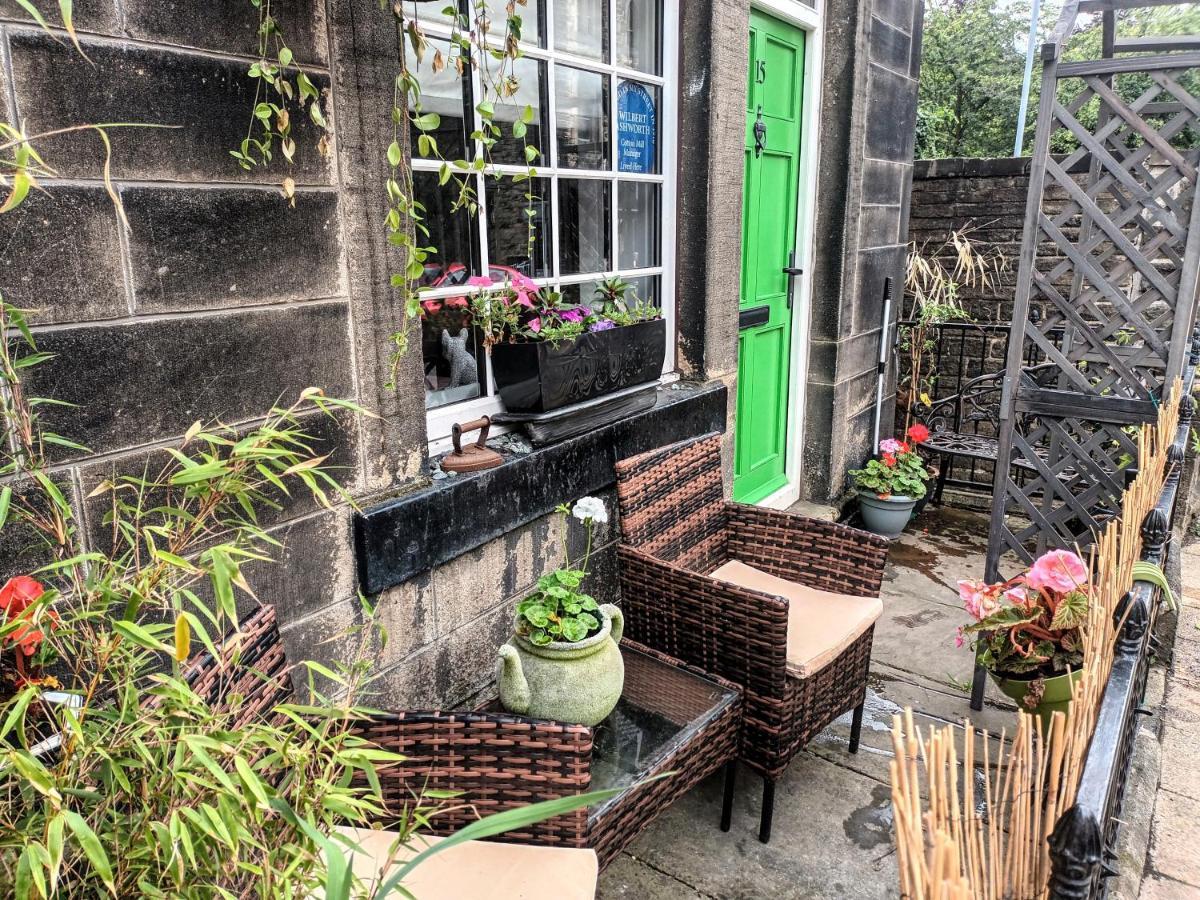 4 Bedroom Period Townhouse In The Heart Of Hebden Hebden Bridge Luaran gambar